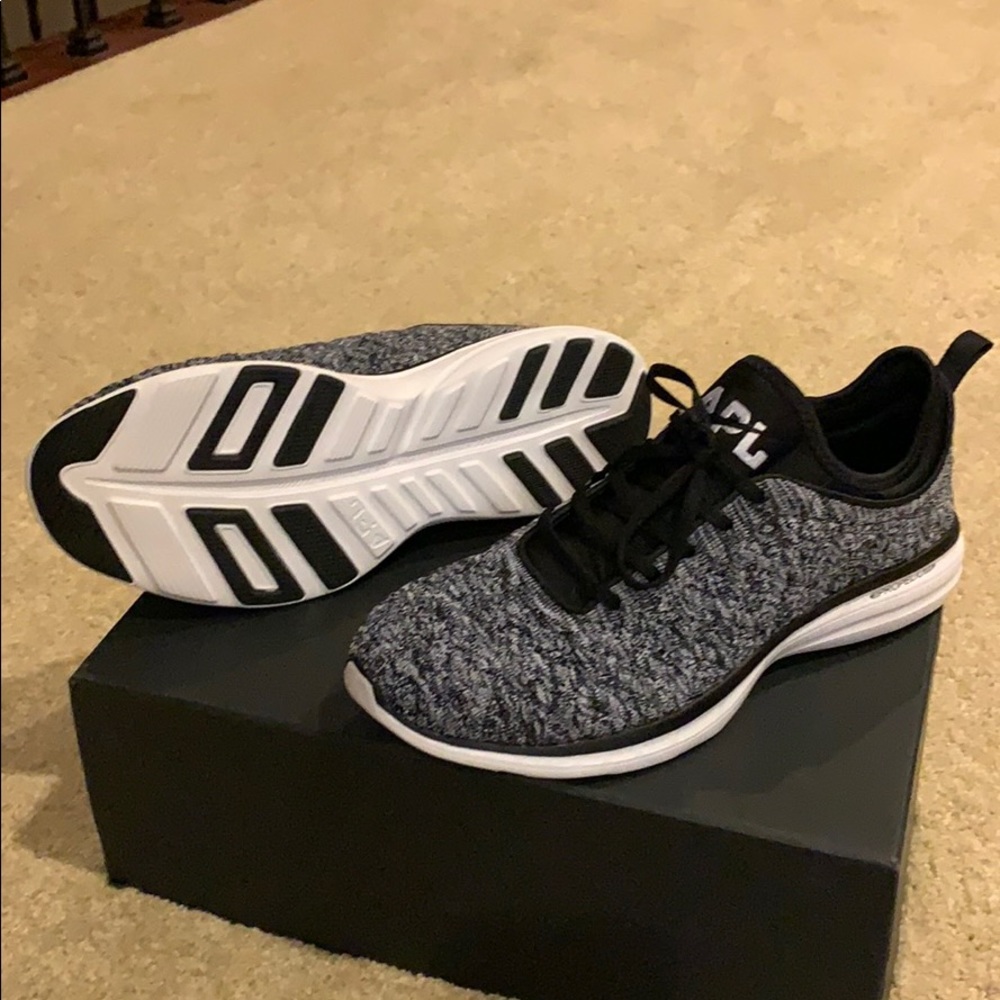 APL Propelium Athletic Shoes